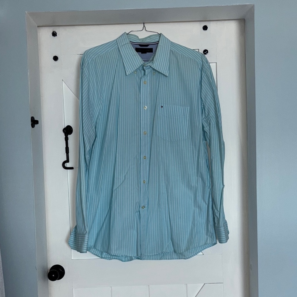 Tommy Hilfiger Men's Blue Striped Shirt